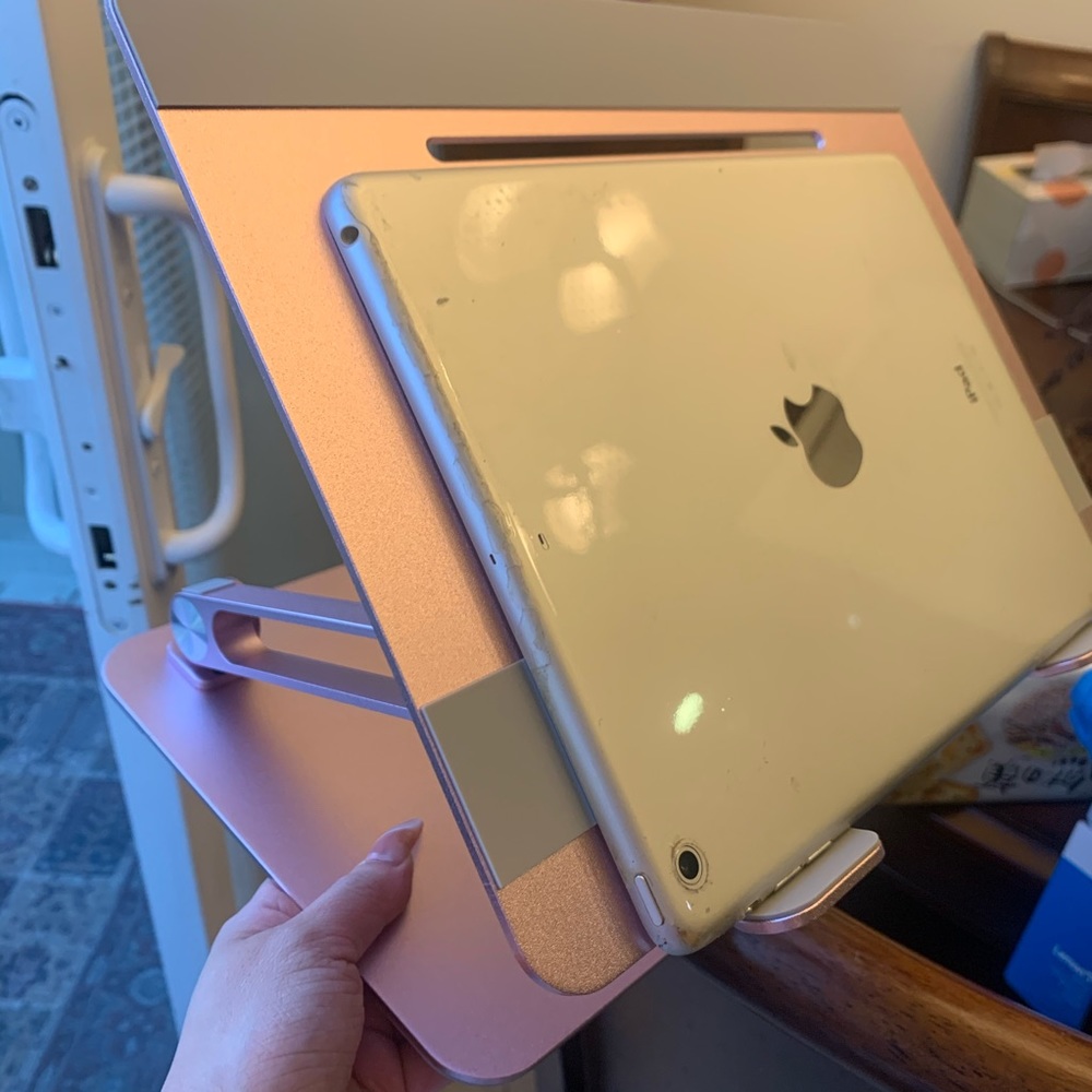 Adjustable tablet stand - Picture 4 of 9